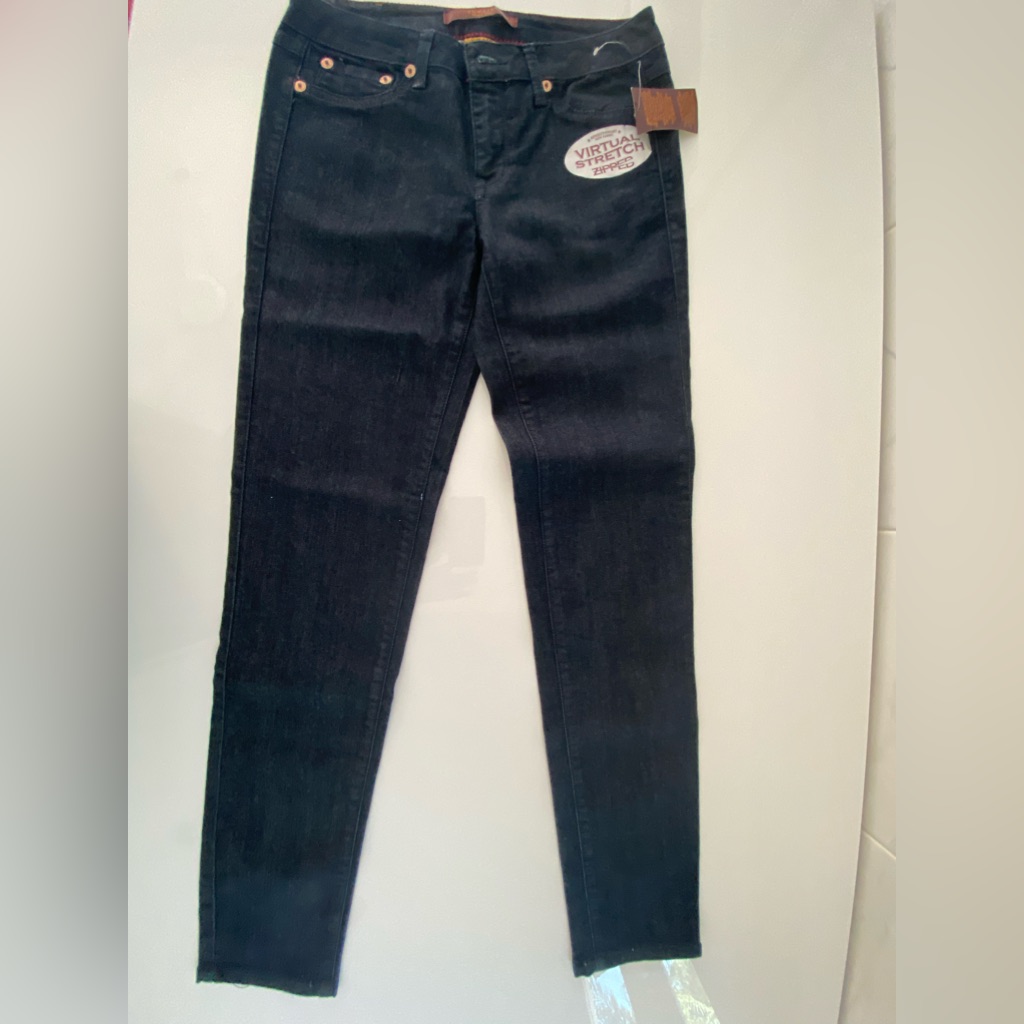 Domaine Brand Jeans